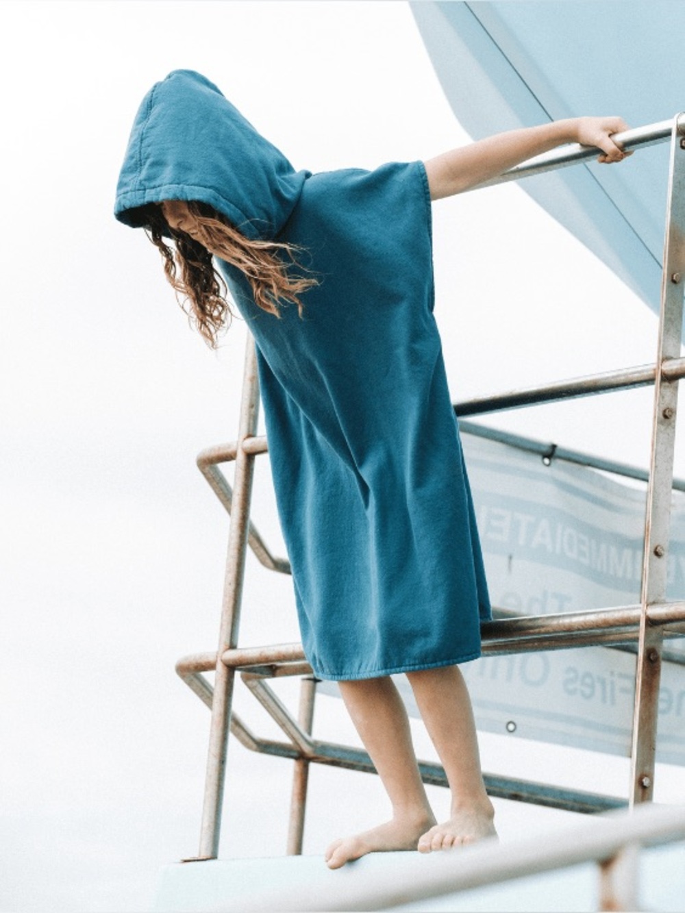 Sandcloud teal organic cotton Terra hooded swim cover towel poncho Youth M/L NWT